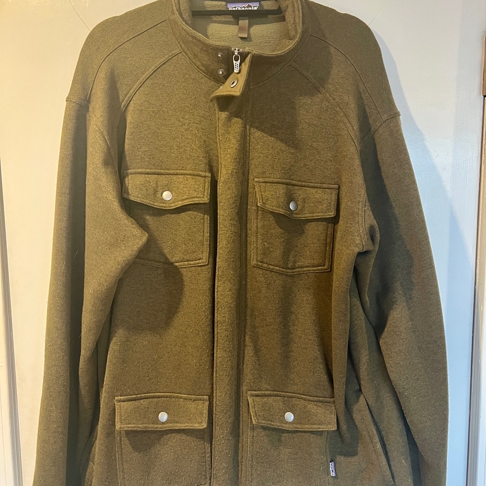 Patagonia Better Jacket - Full Zip - 6 Front Pockets - Army Green XXL